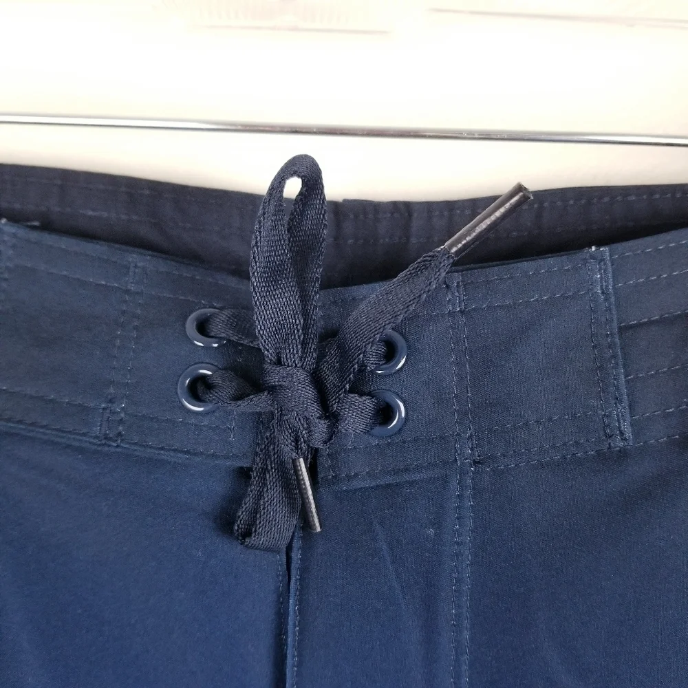 Old Navy #553186 Built-In Flex Board Shorts NWT